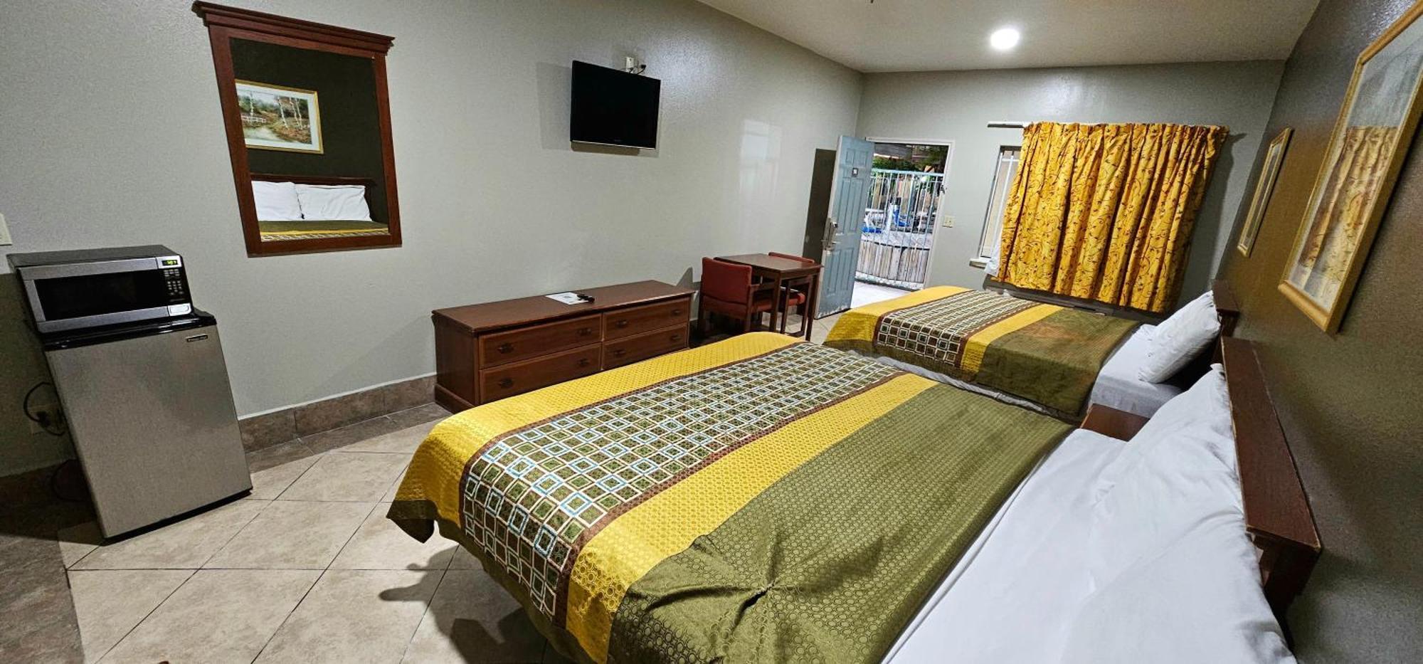Texas Inn And Suites Rgv Edinburg Extérieur photo