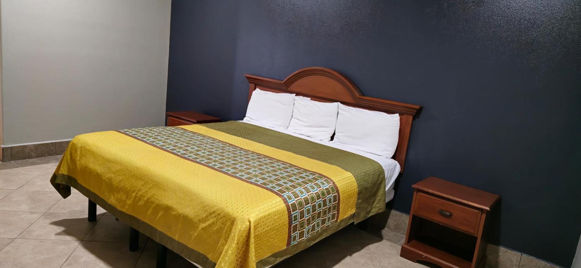 Texas Inn And Suites Rgv Edinburg Extérieur photo
