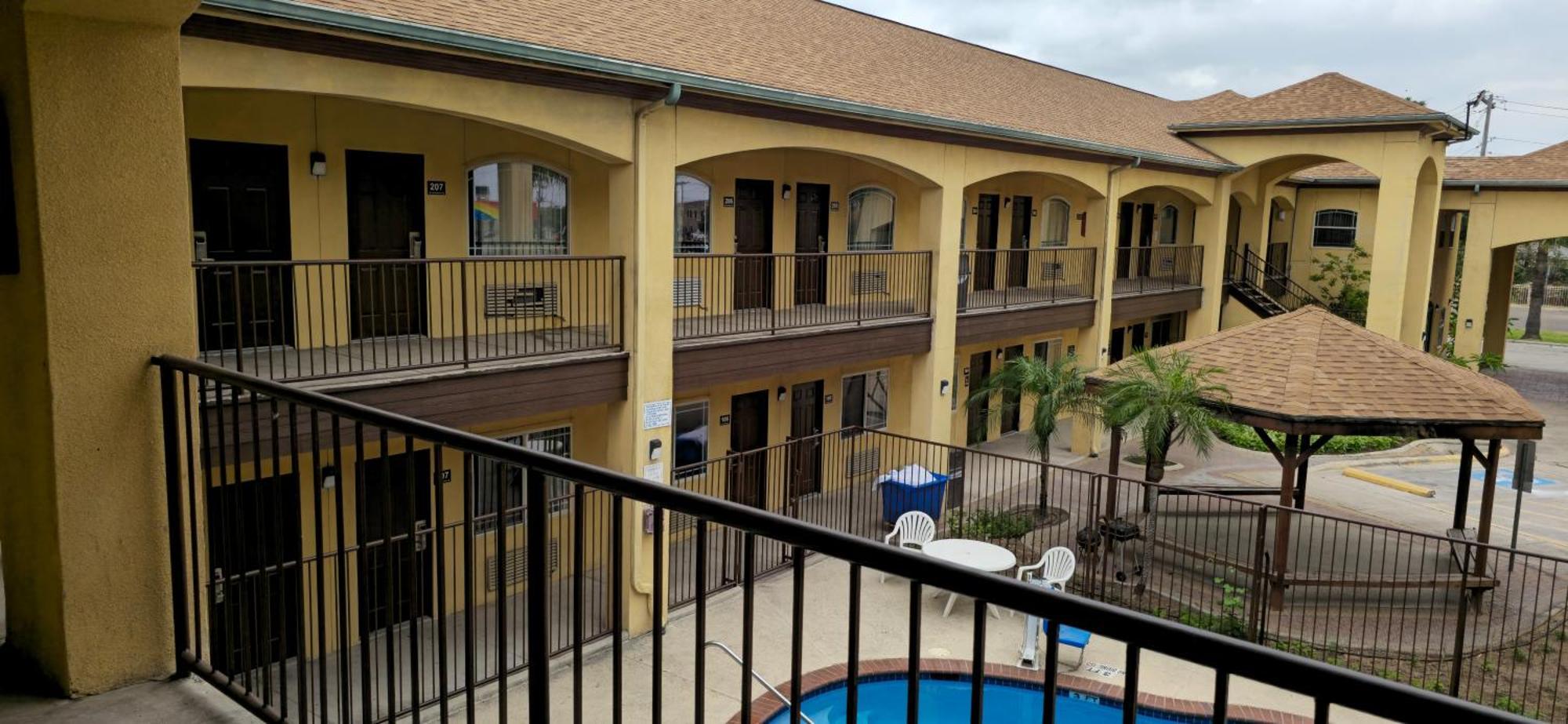 Texas Inn And Suites Rgv Edinburg Extérieur photo