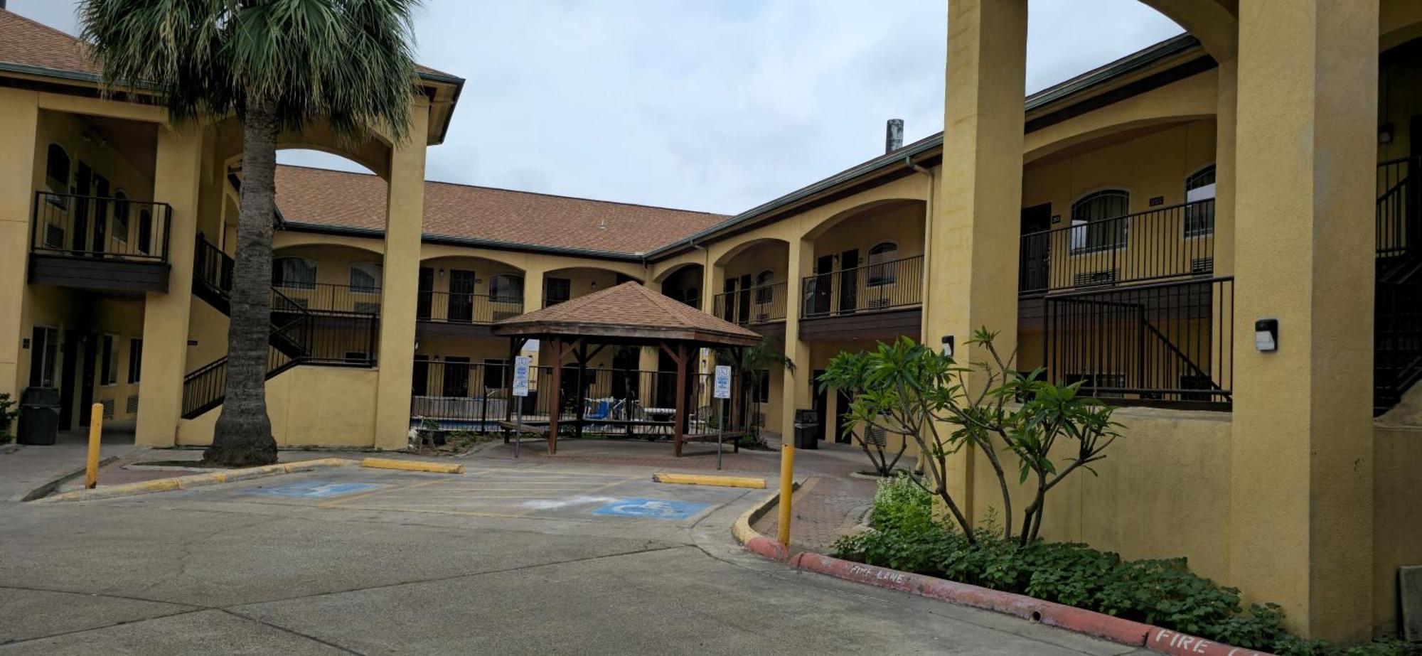 Texas Inn And Suites Rgv Edinburg Extérieur photo